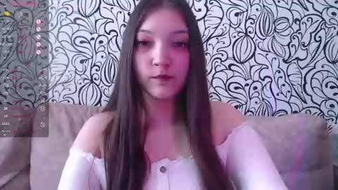 Snapshot of alisadeviss chatting on 07.25.26 alisadeviss online show from 07.25.26