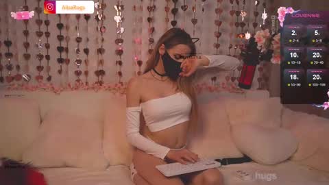 Alisarogs online show from 02.23.25