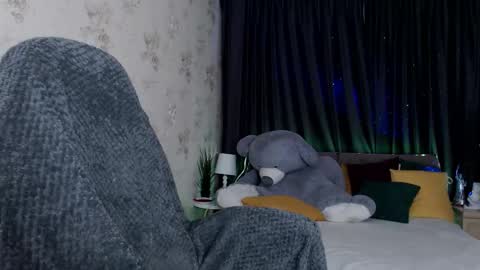 Alisa online show from 10.10.25