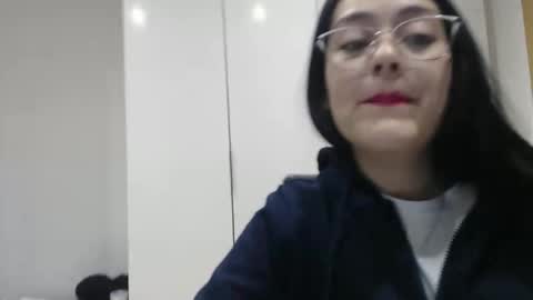 alisha_9997 online show from 11.17.25