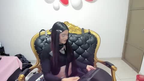 Snapshot of alishaa_nixx chatting on 02.19.25 alishaa_nixx online show from 02.19.25