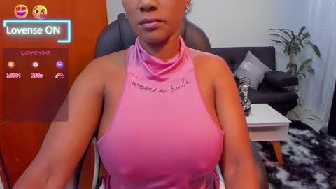 Snapshot of alisonlemoos chatting on 02.28.25 Alisson online show from 02.28.25