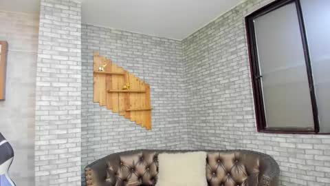 alisonn_doll online show from 11.05.25