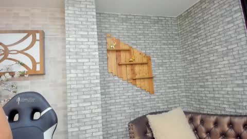 alisonn_doll online show from 11.15.25