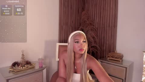 Alison Moon  online show from 12.08.24