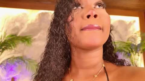 Snapshot of alisoon_moon chatting on 02.12.26 Alison Moon online show from 02.12.26