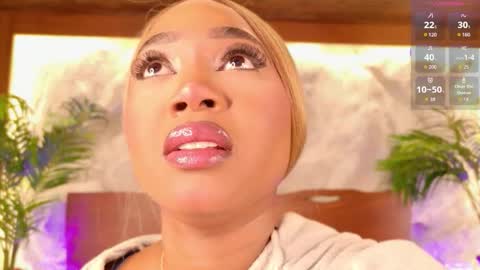 Snapshot of alisoon_moon chatting on 03.12.26 Alison Moon online show from 03.12.26