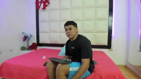 Aliss and Aron online show from 05.25.26
