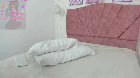 Alisse online show from 04.14.26