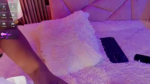 Alisse Miller online show from 09.28.25