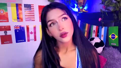 Snapshot of alisse_xx chatting on 07.16.26 alisse_xx online show from 07.16.26