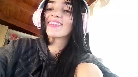 Alisson369  online show from 02.05.25