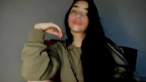 Snapshot of alisson369_ chatting on 04.26.26 Alisson369 online show from 04.26.26