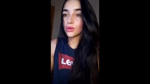 Snapshot of alisson369_ chatting on 05.27.26 Alisson369 online show from 05.27.26