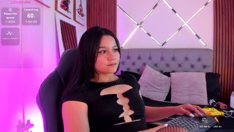 Snapshot of alisson_sanders chatting on 05.28.26 Alisson online show from 05.28.26