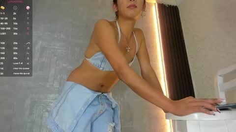Snapshot of alisson_steelersexy chatting on 05.29.26 Alison Steeler online show from 05.29.26