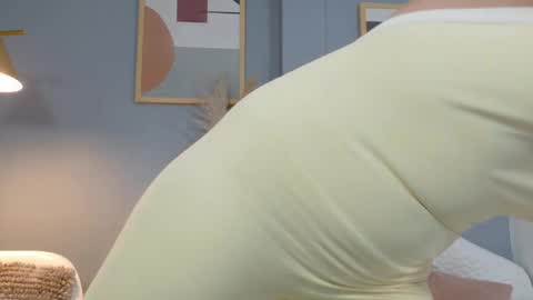 Snapshot of alisson_tylor_ chatting on 10.28.25 Alisson online show from 10.28.25