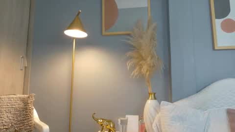 Snapshot of alisson_tylor_ chatting on 11.21.25 Alisson online show from 11.21.25