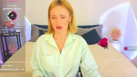 Snapshot of alisssarose chatting on 06.12.26 alisssarose online show from 06.12.26