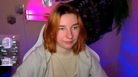 Snapshot of alisun_ chatting on 09.14.25 A L I C E online show from 09.14.25