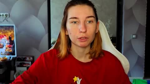 Snapshot of alisun_ chatting on 11.14.25 A L I C E online show from 11.14.25