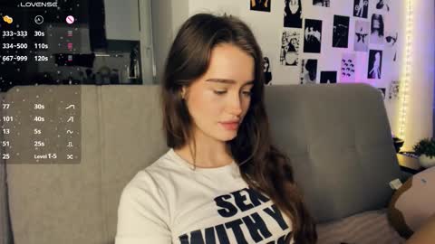 Alivia online show from 12.17.25