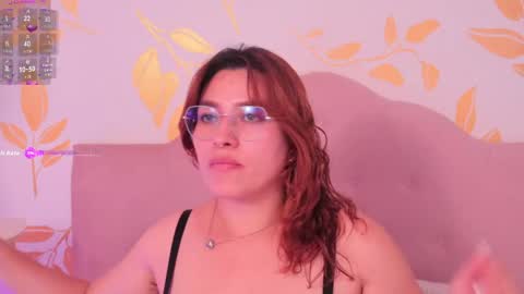 Snapshot of alix_bay chatting on 04.17.26 Alix online show from 04.17.26