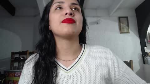 Alix online show from 03.04.25