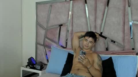 alix online show from 10.11.25