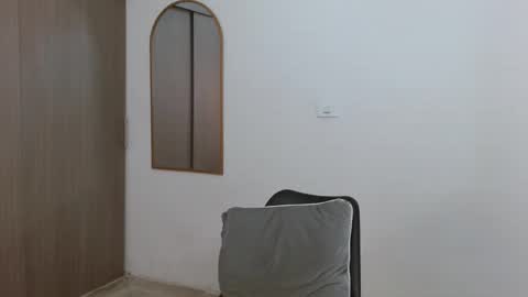 alix online show from 12.21.25