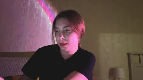 Snapshot of alizasaeturn chatting on 03.29.26 Emily online show from 03.29.26