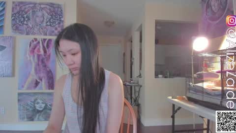 Alize Zaide online show from 02.20.25