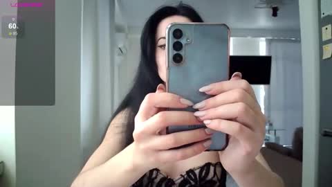 Snapshot of alkh_amare chatting on 03.08.26 Amare online show from 03.08.26