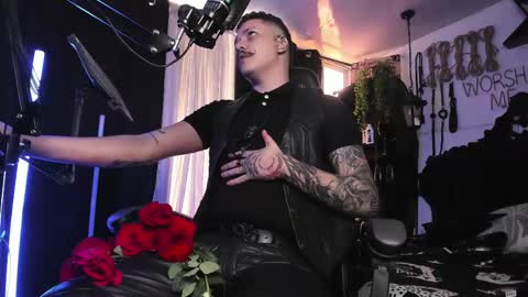   online show from 02.12.25