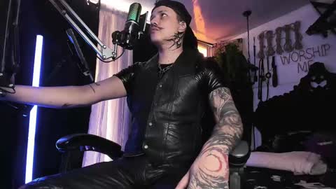   online show from 03.10.25