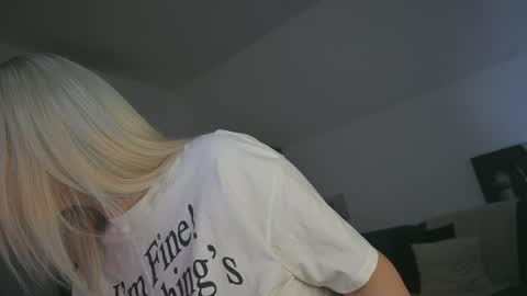 A day u didnt smile is a lost day online show from 01.27.25