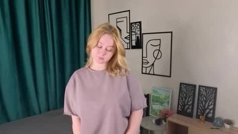 Lia online show from 03.10.26