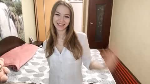 Anna online show from 12.22.25