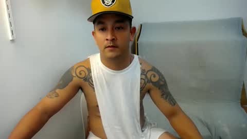 Snapshot of allen_69xx chatting on 11.30.25 allen online show from 11.30.25