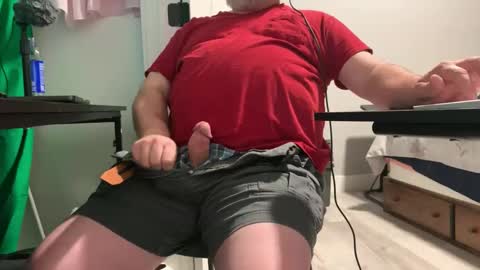 Allergictolove online show from 09.27.25