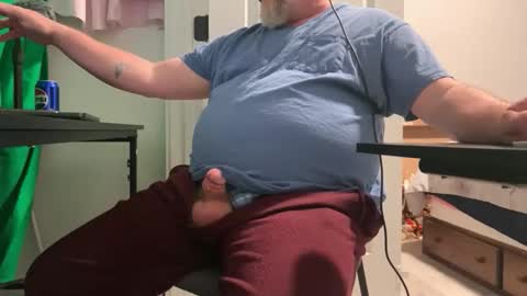 Allergictolove online show from 10.15.25