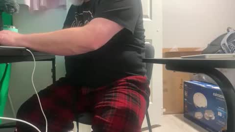 Allergictolove online show from 11.08.25