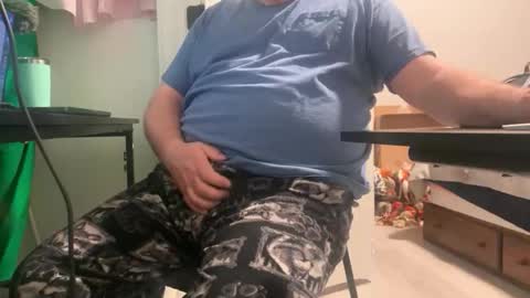 Allergictolove online show from 11.21.25