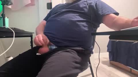 Allergictolove online show from 04.16.26