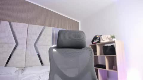 ALLICE online show from 12.14.25