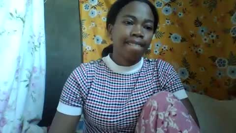 Snapshot of alliciax632770q chatting on 06.27.26 alliciax632770q online show from 06.27.26