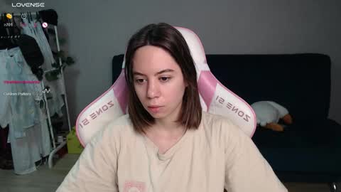 Snapshot of allie_hazie chatting on 02.18.26 alice online show from 02.18.26