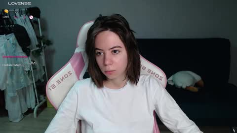 Snapshot of allie_hazie chatting on 02.23.26 alice online show from 02.23.26