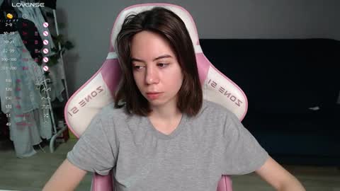 Snapshot of allie_hazie chatting on 03.03.26 alice online show from 03.03.26