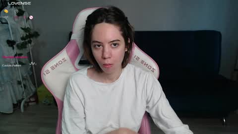 Snapshot of allie_hazie chatting on 05.22.26 alice online show from 05.22.26